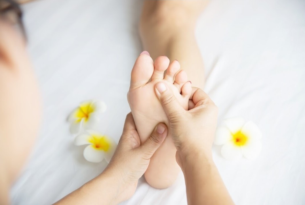 Foot & Leg Massage - 60 minutes